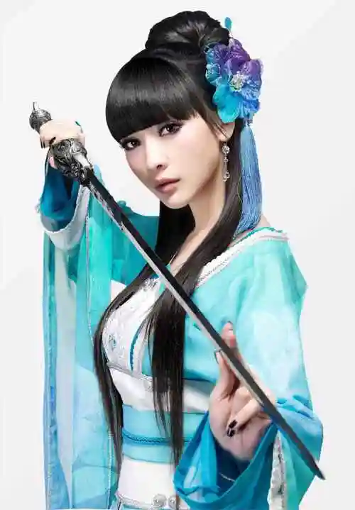 柳岩游戏代言唯美古装图片手机壁纸2张