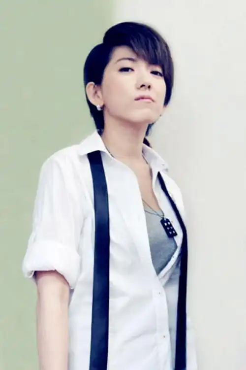 2011年快乐女声全国季军刘忻