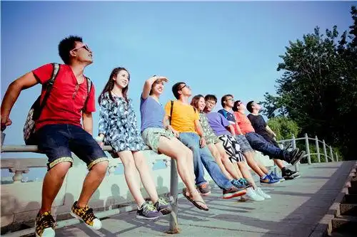 五人拍照的姿势创意 - 搜狗图片搜索