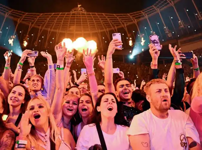 fave 更新了粉丝机制,能获音乐会门票和礼品_平台_系统_活动