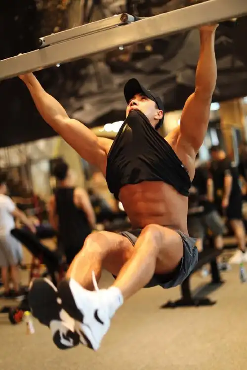 高大健壮肌肉帅哥体育生运动员摄影师雷爷作品