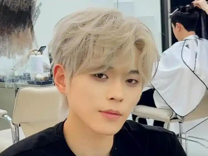 氛围感三七分夹板造型来啦,不会的同学快来学@北京汉卿发型设计@北京