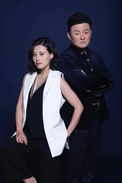 《全世界最好的你》热播,演员张磊郝文婷"夫妻档"见证青春