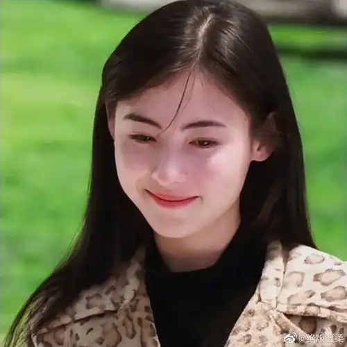 张柏芝就很适合当头像啊