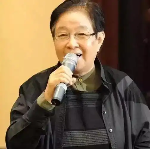 谷建芬高呼整顿音乐产业刀郎或许就是一个典型案例