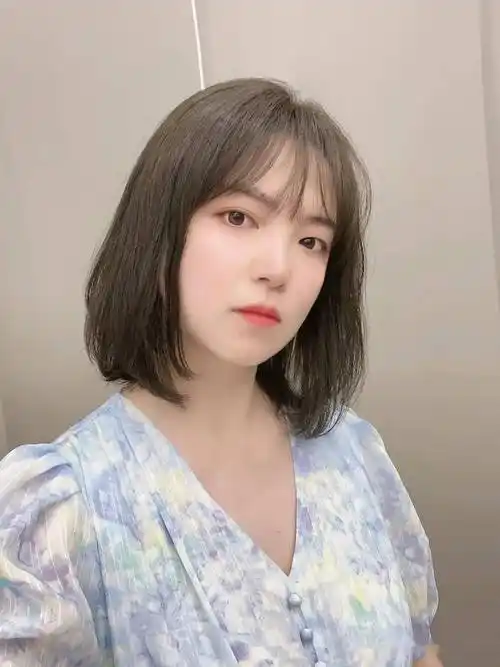 2021年最火"初恋锁骨发"_刘海