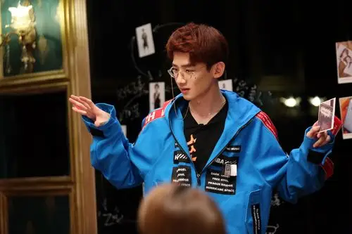 白敬亭 明星大侦探3 - 堆糖,美图壁纸兴趣社区