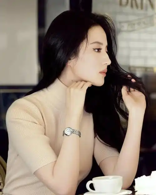 刘亦菲美图37