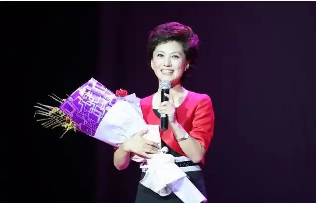 海霞个人资料 海霞的早年经历