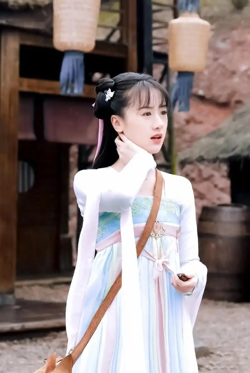 古装小机灵袁冰妍,怎么生的如此美,这颜值真的逆天,公主本人吧