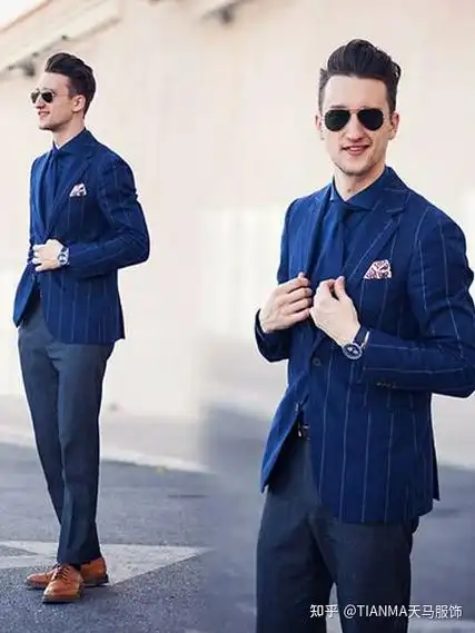 蓝色西装搭配衬衫图片蓝色西装搭配衬衫图片万能的白衬衫很容易搭配