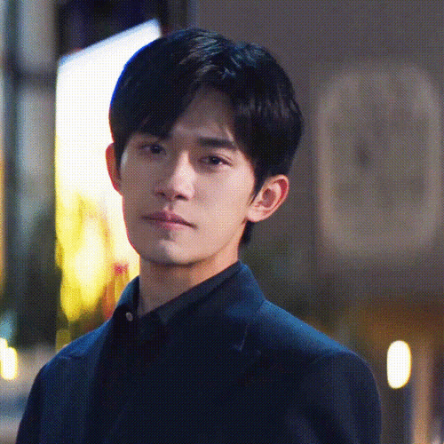 易烊千玺电影小小的我##四字 易烊千玺 yyqx 四字弟弟