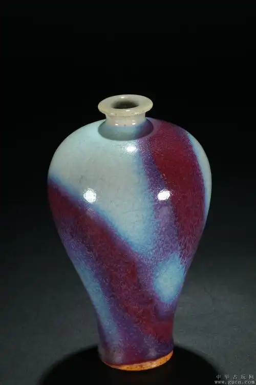 元代,钧窑紫斑梅瓶