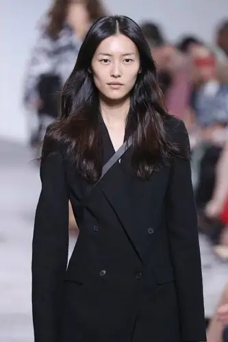 刘雯michael kors collection时装秀高清美图