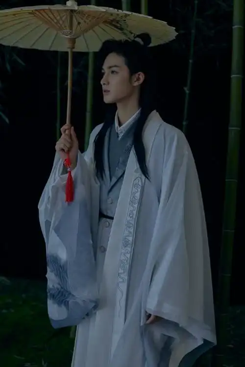 朱正廷墨染竹意古风大片##明星画报