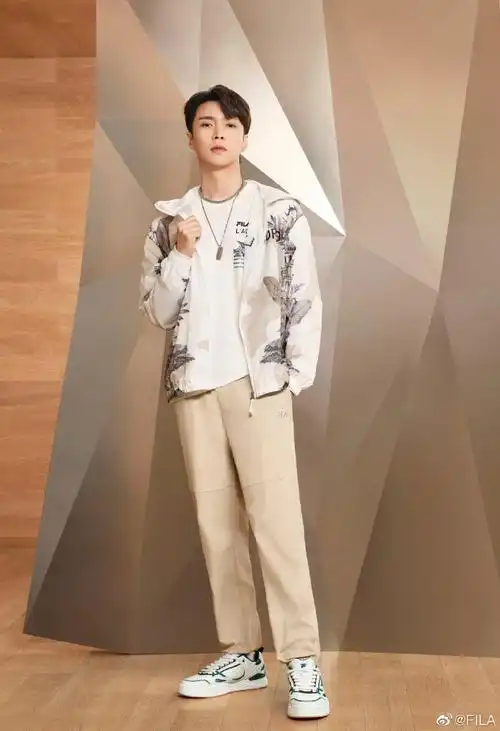 fila代言人张艺兴##fila mix主理人张艺兴##fila时尚印花