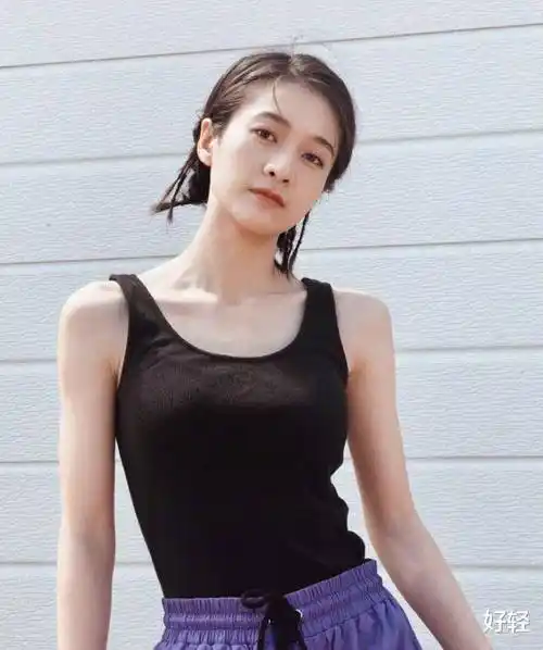 原创张雪迎露腰照碾压半个娱乐圈又细又薄的腰身只因坚持3件事