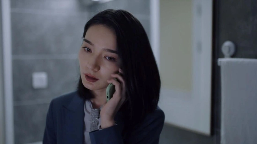 暴风眼安静要查真凶苗霏害怕打开保险箱行动受到重大影响