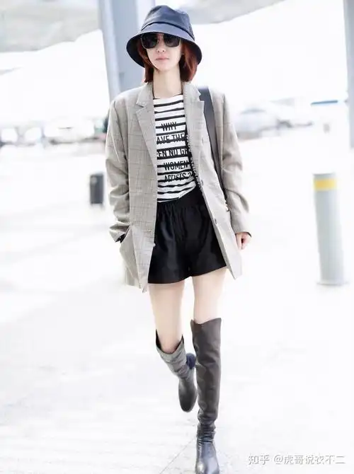 穿长靴露大腿素颜女神王丽坤这次不肯低调了妥妥的腿精