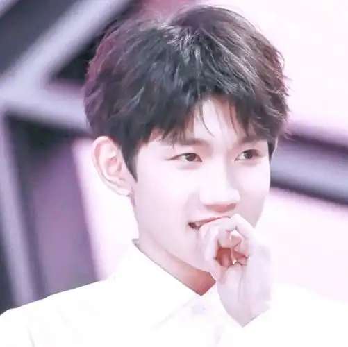 tfboys头像帅气男生头像