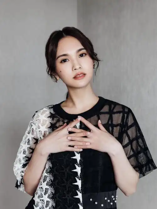 明星颜值乘风破浪的姐姐2开播后,杨丞琳的惊艳表演_圈子-新氧美容