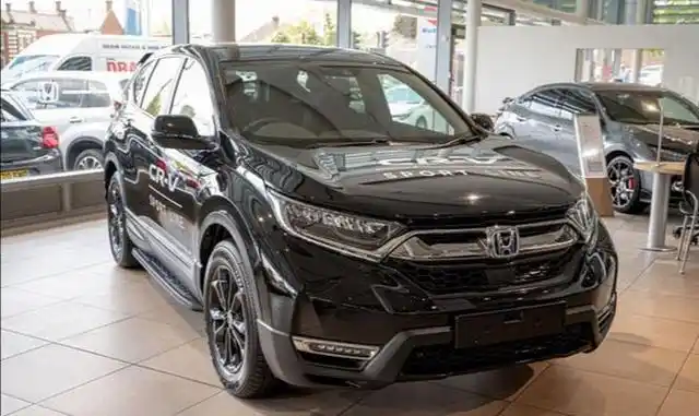 本田cr-v,可以说与大众途观以及我们熟悉的福特翼虎和丰田荣放等车型