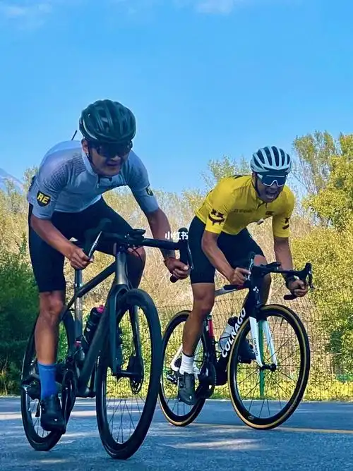 百里画廊120公里绕圈骑行大片