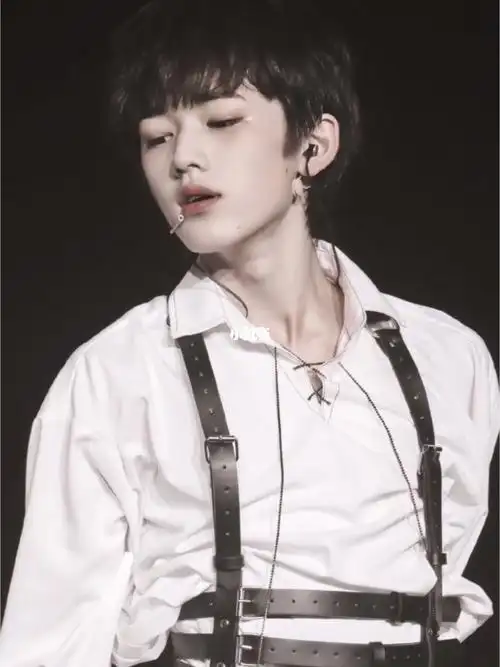 宋亚轩锁骨杀76