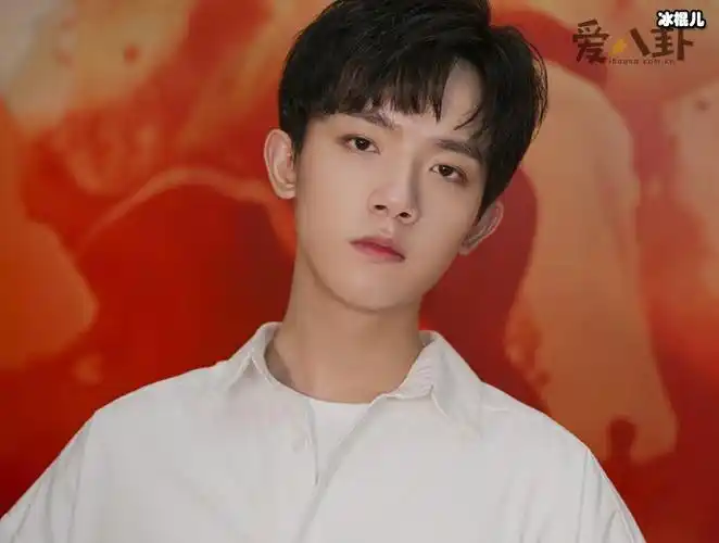 李明德个人资料被扒,自曝在公开场合表白田曦薇?_潮男公社