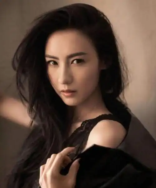 哪个女明星绯闻最多,女明星