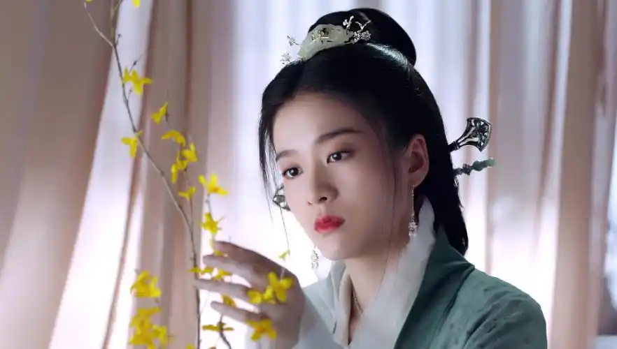 【白发|容乐|张雪迎】【流水浮灯】美好而哀情的女子_哔哩哔哩_bili