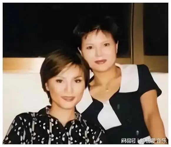 林萍嫁圈外丈夫婚后生一子被姐姐宠成宝