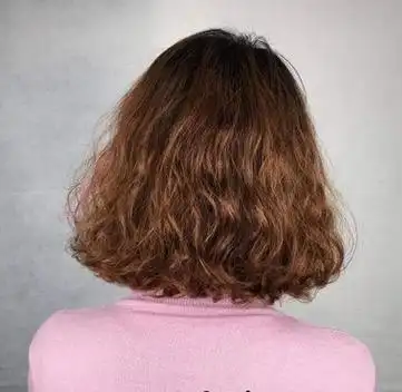 螺丝烫怎么卷教程螺丝烫的卷法_卷发_女生发型大全