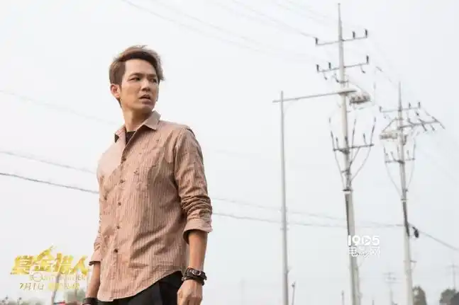 男神女神搞笑开战 《赏金猎人》拉开暑期档序幕