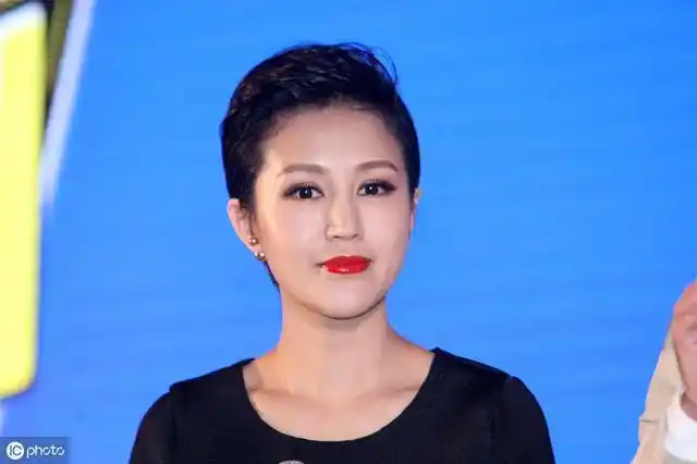 鲍蕾,前几年的美照