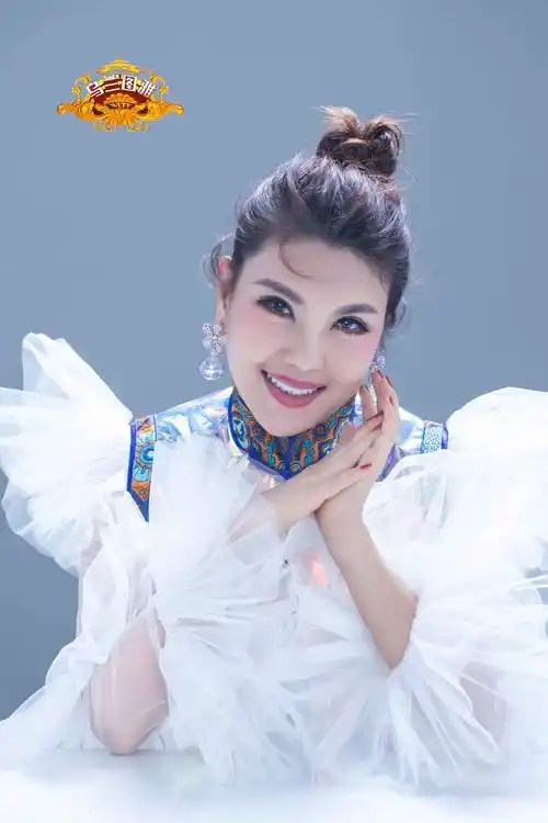 乌兰图雅唱火了画你天籁歌声醉美动听