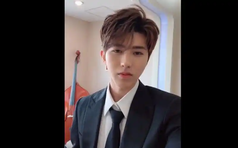 【抖音热榜】黄渤生僻字拜年新曲,张靓颖海豚音,蔡徐坤