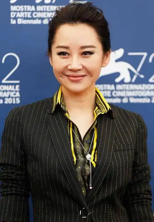 她终于承认: 如果他还在,我会嫁!_刘波_王志文_工作