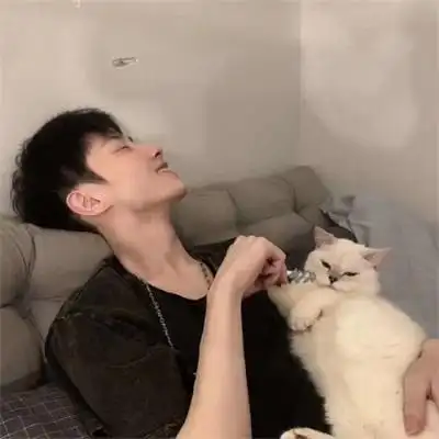 阳光帅哥图片头像超帅气适合男士永久用的微信头像图片