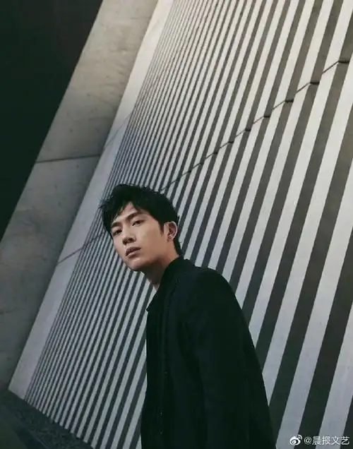 井柏然新生角色海报##新生官宣阵容