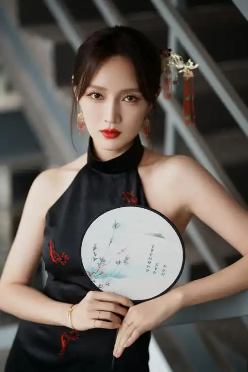 孟佳天赐的声音##天赐的声音