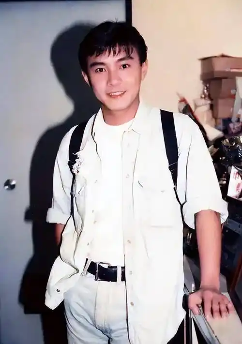 常州女婿张卫健:妈和丈母娘处成亲人,唯爱张茜,57岁依旧盼孩子_香港