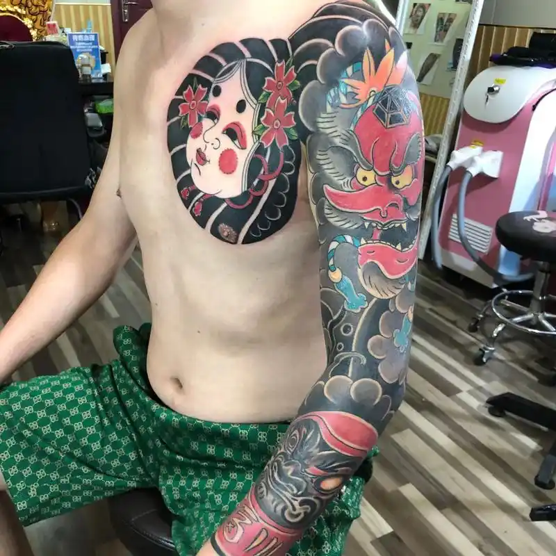 福神刺青:花臂半甲完成#纹身图案手稿 #花臂 #日式满背 # - 抖音