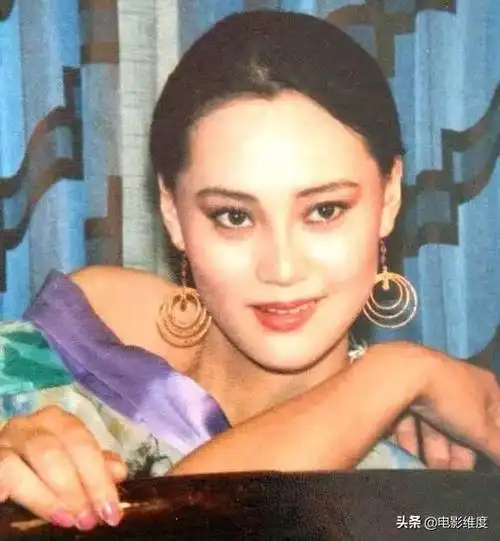 宋佳是谁的宋佳是谁的女孩