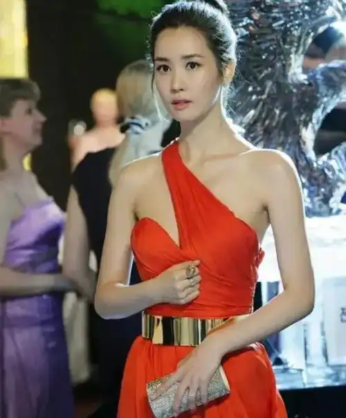 李易峰金晨命理分析(张翰命理分析妻子)