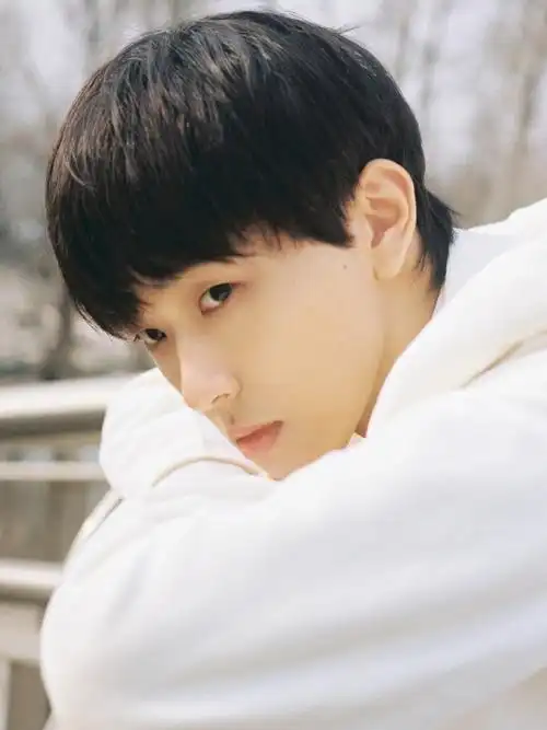 胶片分享假装自己是高中学长7070