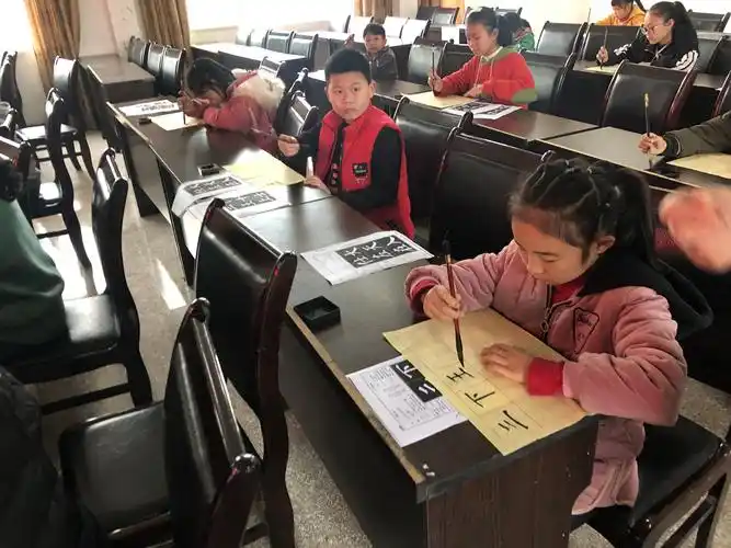 堡堂儿童乐园开展2021年春季中国传统书法培训课堂