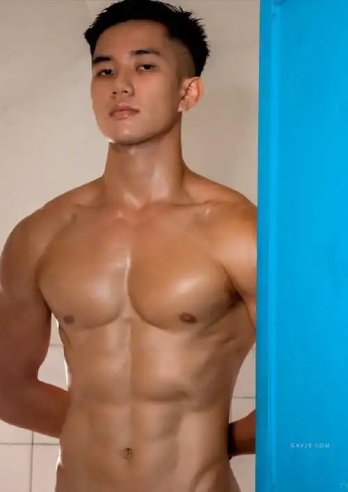 #阳光帅气小哥##腹肌男的日常##生活手记##正青春##记录生活#