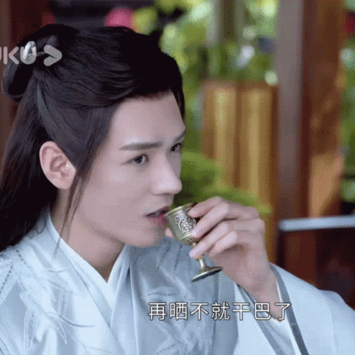 温客行,一个靠眼神掰弯周子舒的男人