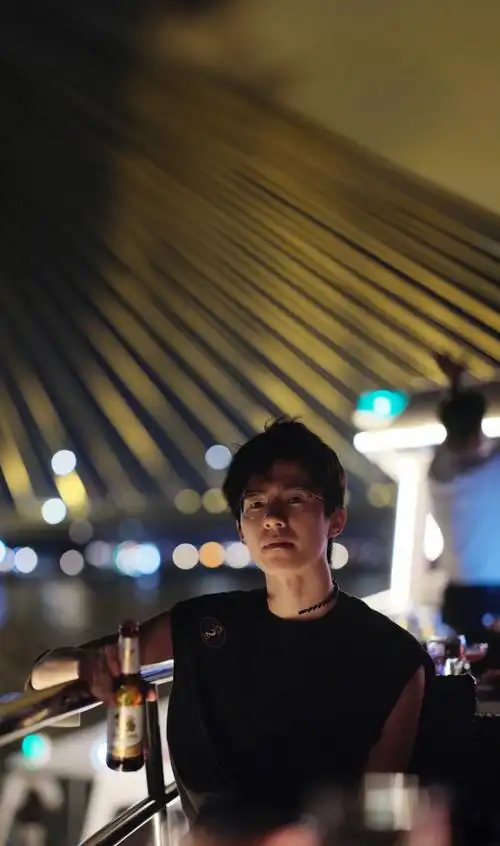 刘昊然好帅##刘昊然男大味